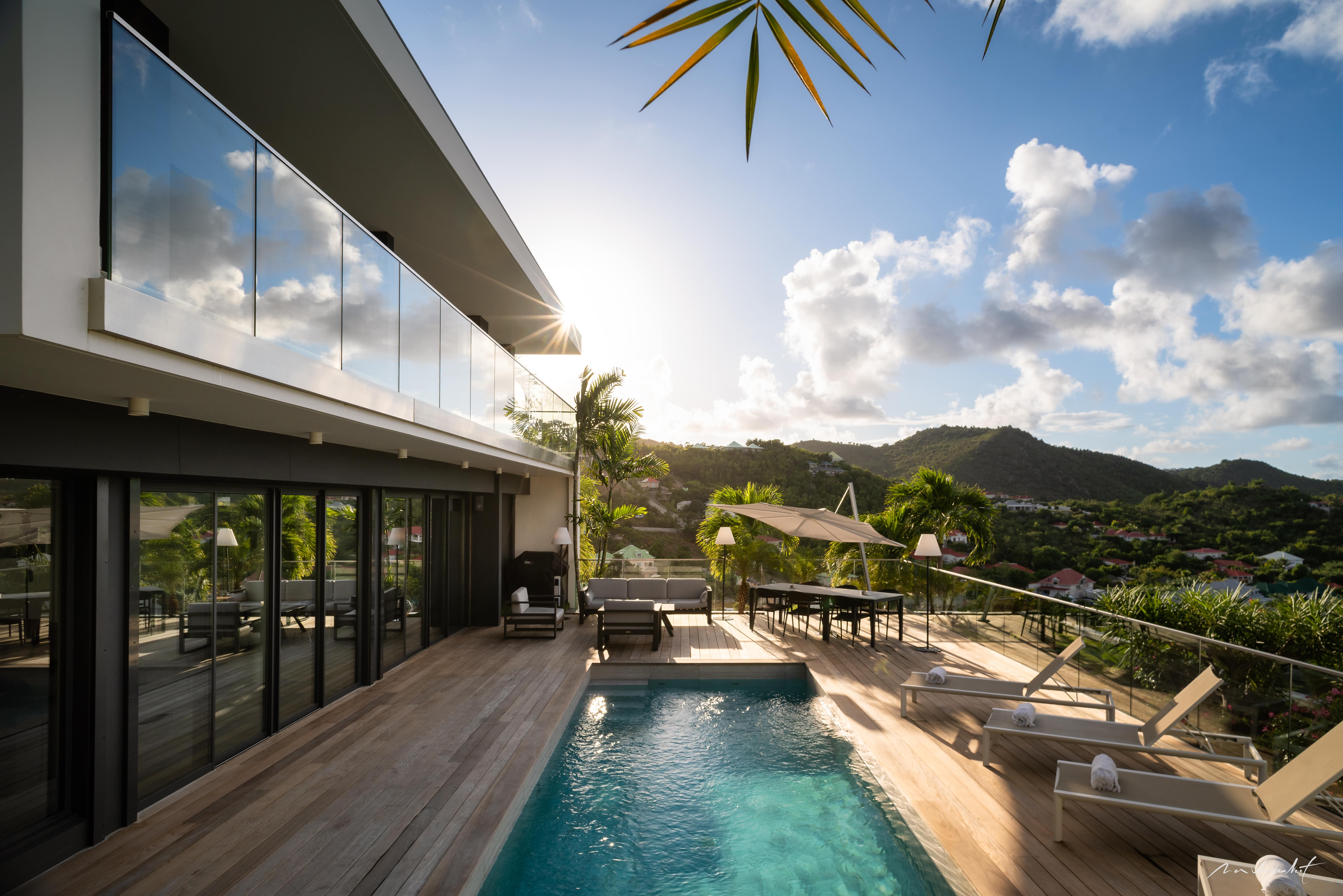 Caribbean villa photo 3